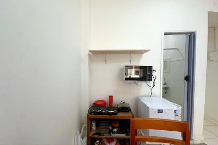 Cozinha de apartamento para alugar com 1 quarto, 22m² em Centro, Rio de Janeiro
