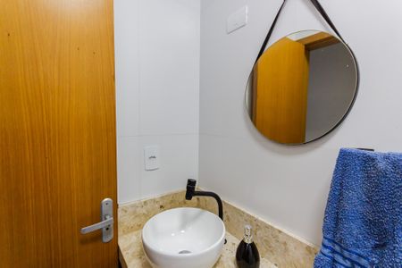 Apartamento à venda com 100m², 2 quartos e 1 vaga Apartamento à venda com 100m², 2 quartos e 1 vagaBanheiro