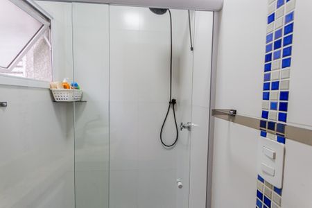 Apartamento à venda com 100m², 2 quartos e 1 vaga Apartamento à venda com 100m², 2 quartos e 1 vagaBanheiro