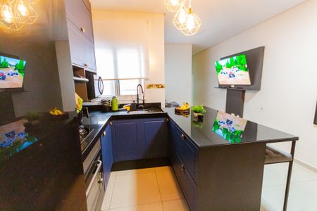 Apartamento à venda com 100m², 2 quartos e 1 vaga Apartamento à venda com 100m², 2 quartos e 1 vagaCozinha