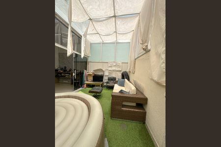 Apartamento à venda com 58m², 1 quarto e 1 vaga Apartamento à venda com 58m², 1 quarto e 1 vagaÁrea Externa