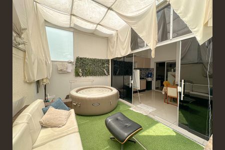 Apartamento à venda com 58m², 1 quarto e 1 vaga Apartamento à venda com 58m², 1 quarto e 1 vagaÁrea Externa