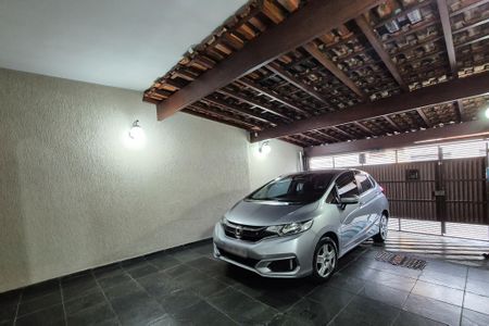 Casa à venda com 242m², 3 quartos e 2 vagasGaragem