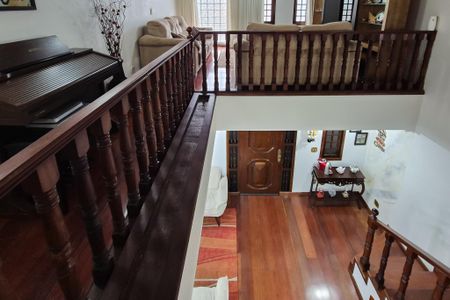 Casa à venda com 242m², 3 quartos e 2 vagascorredor