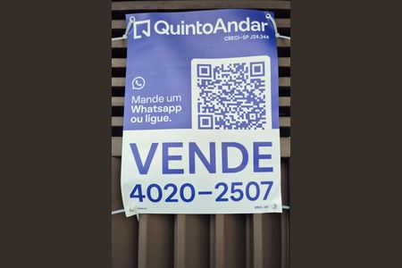 Casa à venda com 242m², 3 quartos e 2 vagasPlaca