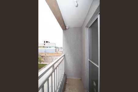 Varanda da sala de apartamento para alugar com 2 quartos, 57m² em Jardim do Triunfo, Guarulhos
