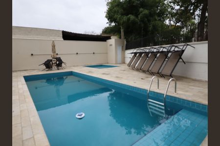 Apartamento à venda com 63m², 2 quartos e 2 vagasÁrea comum - Piscina
