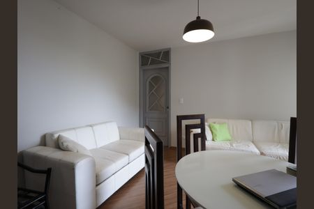 Sala de apartamento à venda com 2 quartos, 63m² em Jardim Taboao, São Paulo