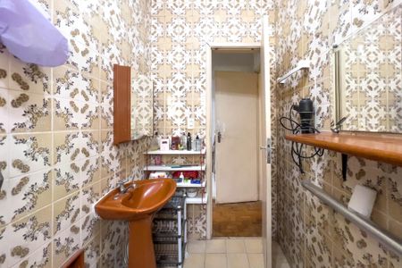 Casa à venda com 167m², 3 quartos e 2 vagas Casa à venda com 167m², 3 quartos e 2 vagasBanheiro da Suíte