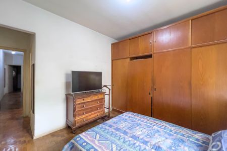 Casa à venda com 167m², 3 quartos e 2 vagas Casa à venda com 167m², 3 quartos e 2 vagasSuíte