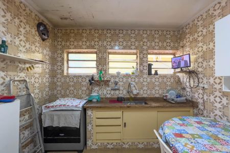 Casa à venda com 167m², 3 quartos e 2 vagas Casa à venda com 167m², 3 quartos e 2 vagasCozinha