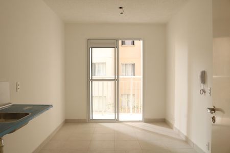 Sala/Cozinha de apartamento para alugar com 1 quarto, 38m² em Bom Retiro, São Paulo