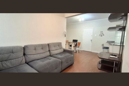 Sala de apartamento para alugar com 3 quartos, 72m² em Centro, Florianópolis