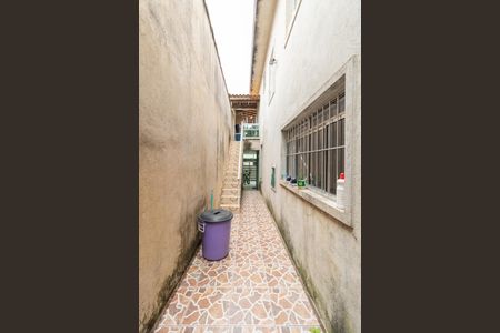 Casa à venda com 98m², 3 quartos e 2 vagas Casa à venda com 98m², 3 quartos e 2 vagasQuintal