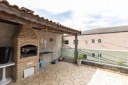 Casa à venda com 98m², 3 quartos e 2 vagas Casa à venda com 98m², 3 quartos e 2 vagasVaranda do Quarto 3