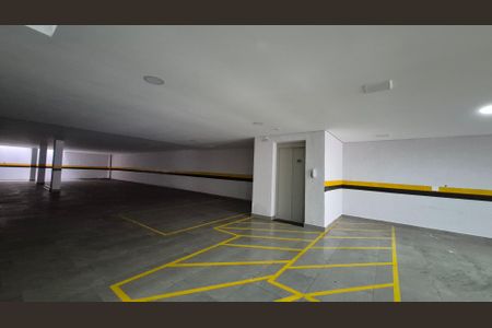 Apartamento à venda com 70m², 3 quartos e 2 vagas Apartamento à venda com 70m², 3 quartos e 2 vagasElevador