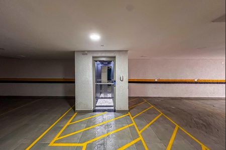 Apartamento à venda com 70m², 3 quartos e 2 vagas Apartamento à venda com 70m², 3 quartos e 2 vagasGaragem