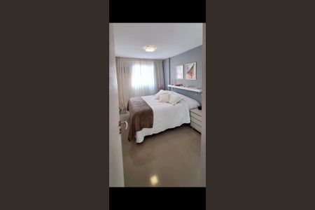 Apartamento à venda com 73m², 3 quartos e 2 vagas Apartamento à venda com 73m², 3 quartos e 2 vagasSuíte