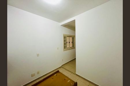 Casa de condomínio à venda com 210m², 3 quartos e 3 vagas Casa de condomínio à venda com 210m², 3 quartos e 3 vagasQuarto 2