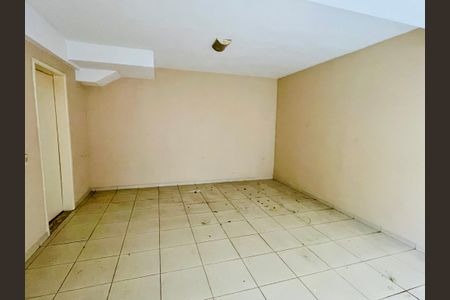 Casa de condomínio à venda com 210m², 3 quartos e 3 vagas Casa de condomínio à venda com 210m², 3 quartos e 3 vagasGaragem