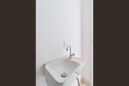Casa à venda com 80m², 2 quartos e 2 vagas Casa à venda com 80m², 2 quartos e 2 vagasLavabo