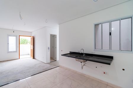 Casa à venda com 80m², 2 quartos e 2 vagas Casa à venda com 80m², 2 quartos e 2 vagasCozinha
