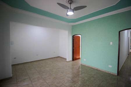 Casa para alugar com 180m², 2 quartos e 1 vagaSala