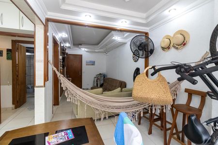 Sala de apartamento para alugar com 1 quarto, 55m² em Vila Tupi, Praia Grande