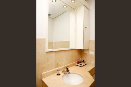 Banheiro Quarto Suíte de apartamento para alugar com 1 quarto, 62m² em Rio Branco, Porto Alegre
