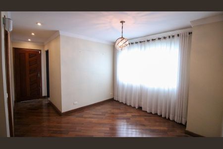 Casa à venda com 243m², 3 quartos e 5 vagas Casa à venda com 243m², 3 quartos e 5 vagasSala 2