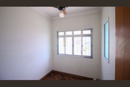 Casa à venda com 243m², 3 quartos e 5 vagas Casa à venda com 243m², 3 quartos e 5 vagasSuíte