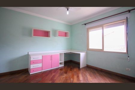 Casa à venda com 243m², 3 quartos e 5 vagas Casa à venda com 243m², 3 quartos e 5 vagasQuarto 2