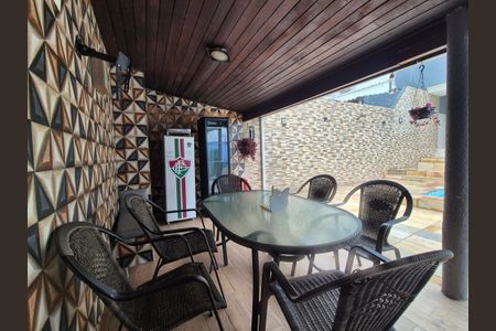 Casa de condomínio à venda com 400m², 4 quartos e 2 vagasEspaço Gourmet