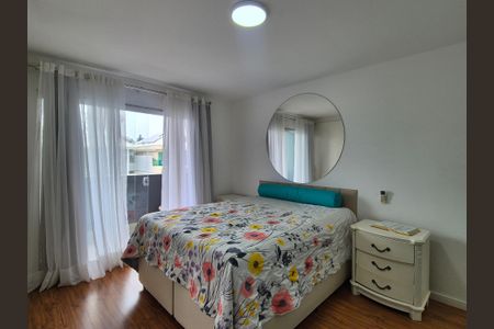 Casa de condomínio à venda com 400m², 4 quartos e 2 vagasSuíte 3