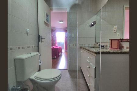 Casa de condomínio à venda com 400m², 4 quartos e 2 vagasBanheiro da Suíte 4