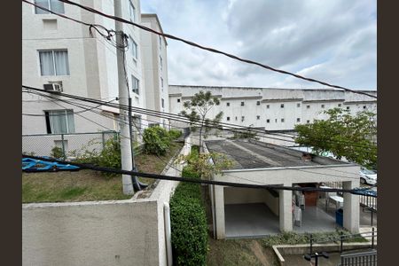 Vista Quarto 1 de apartamento para alugar com 2 quartos, 40m² em Cascadura, Rio de Janeiro