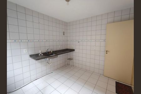 Casa de condomínio à venda com 172m², 3 quartos e 2 vagas Casa de condomínio à venda com 172m², 3 quartos e 2 vagasCozinha