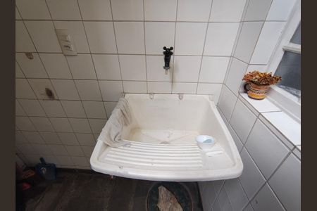 Casa de condomínio à venda com 172m², 3 quartos e 2 vagas Casa de condomínio à venda com 172m², 3 quartos e 2 vagasÁrea de Serviço