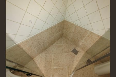 Casa de condomínio à venda com 172m², 3 quartos e 2 vagas Casa de condomínio à venda com 172m², 3 quartos e 2 vagasBanheiro Suite 1