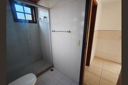 Casa de condomínio à venda com 172m², 3 quartos e 2 vagas Casa de condomínio à venda com 172m², 3 quartos e 2 vagasBanheiro Terraço