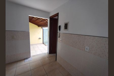 Casa de condomínio à venda com 172m², 3 quartos e 2 vagas Casa de condomínio à venda com 172m², 3 quartos e 2 vagasLavanderia