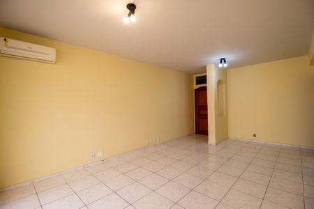 Sala de apartamento para alugar com 3 quartos, 125m² em Centro, Sorocaba