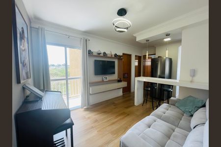 Sala de apartamento para alugar com 2 quartos, 43m² em Vila Nova Bonsucesso, Guarulhos