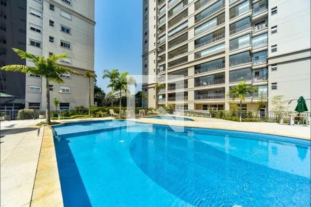 Apartamento à venda com 180m², 4 quartos e 3 vagasÁrea comum - Piscina