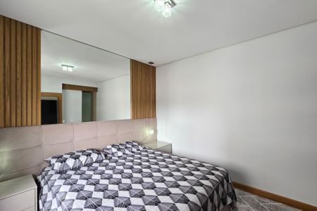 Apartamento à venda com 180m², 4 quartos e 3 vagasSuíte 2
