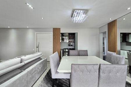 Apartamento à venda com 180m², 4 quartos e 3 vagasSala