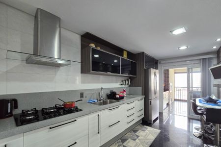 Apartamento à venda com 180m², 4 quartos e 3 vagasCozinha