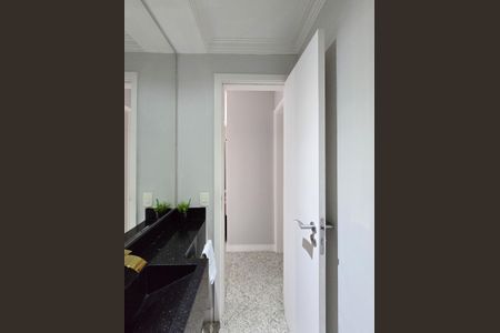 Apartamento à venda com 180m², 4 quartos e 3 vagasLavabo