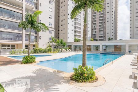 Apartamento à venda com 180m², 4 quartos e 3 vagasÁrea comum - Piscina