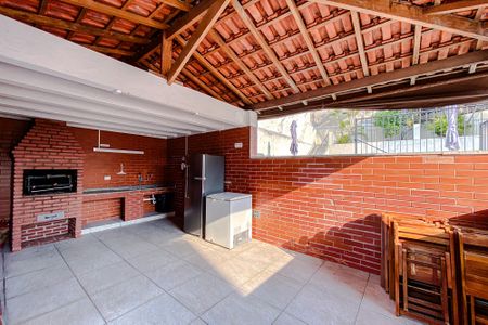 Apartamento à venda com 74m², 3 quartos e 1 vaga Apartamento à venda com 74m², 3 quartos e 1 vagaÁrea comum - Churrasqueira